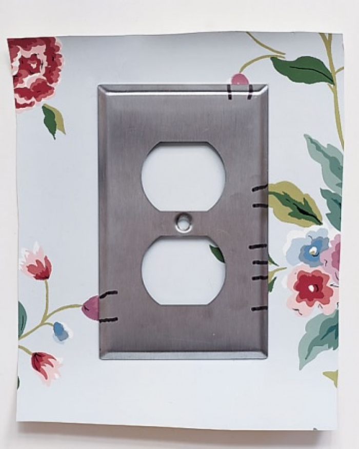 Hướng dẫn CÁCH DÁN Giấy Dán Tường chuẩn đẹp như chuyên gia 13