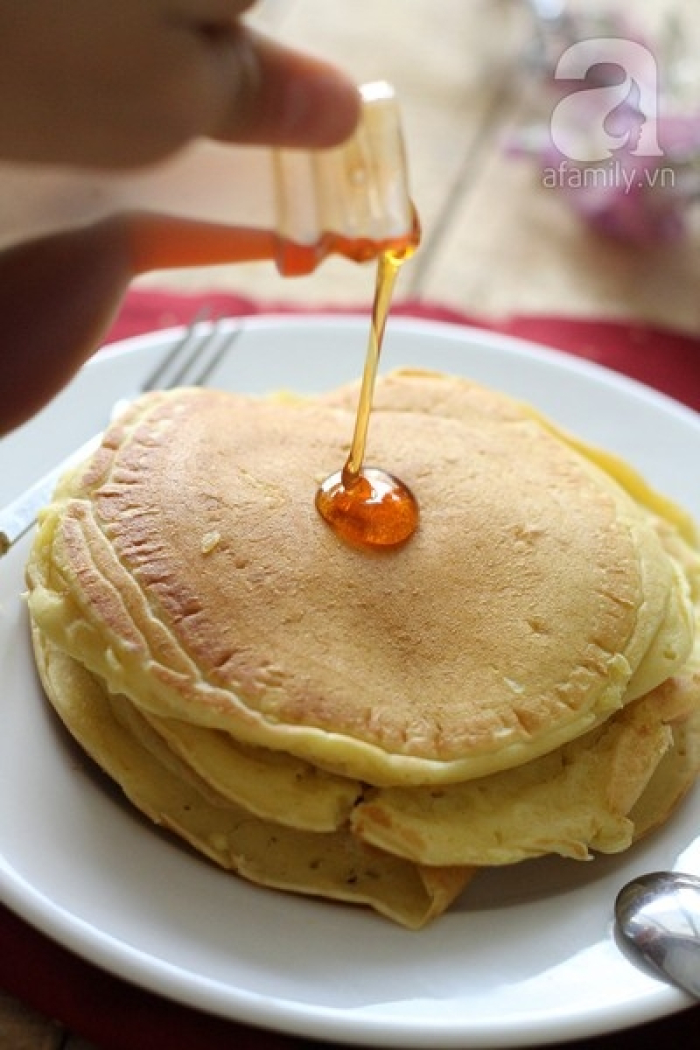 Cách làm bánh Pancake mật ong ngon tuyệt 5