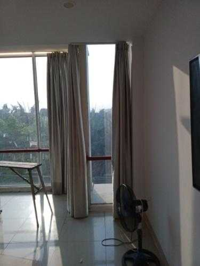 Dán decal kính mờ văn phòng Quận Gò Vấp 4