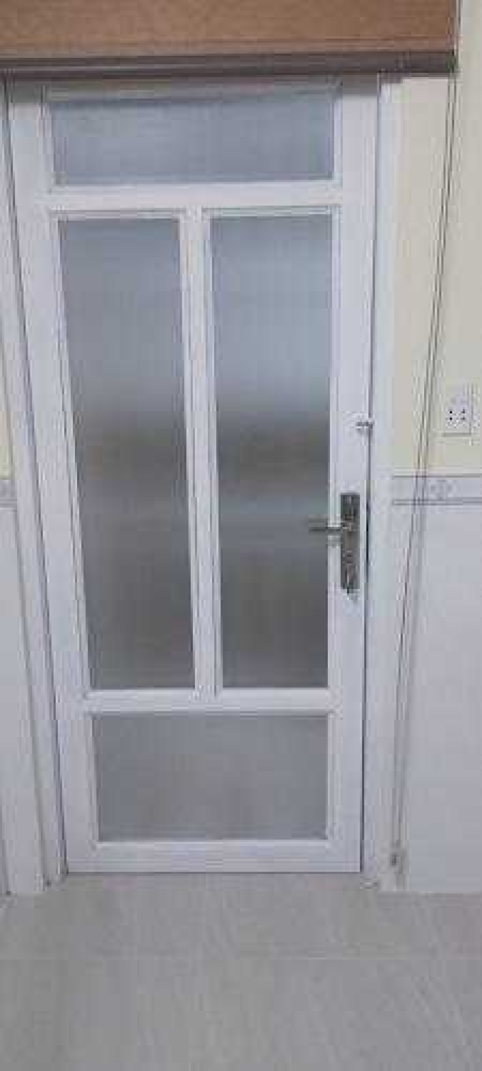 Dán decal kính mờ văn phòng Quận 7 9