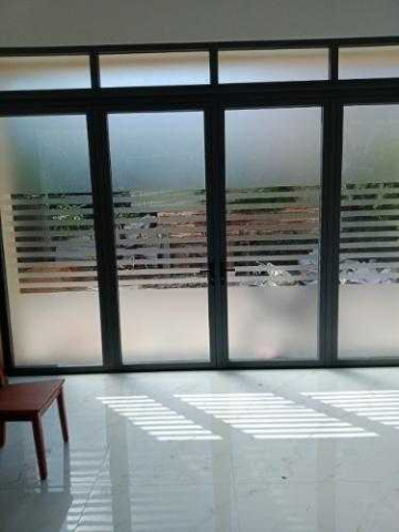 Dán decal kính mờ văn phòng Quận 8 3