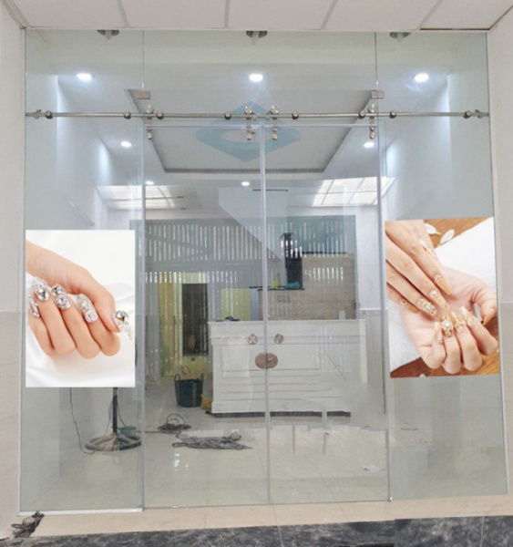 Decal dán kính tiệm nail 17