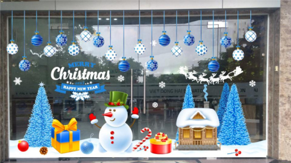 Trang trí Noel chung cư dán kính khu vực sảnh lý tưởng 2