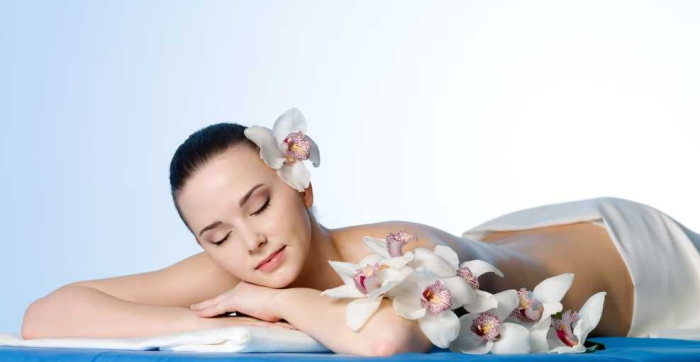 Decal dán kính spa 19