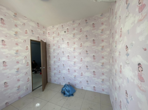 Giấy dán tường Quận 9 5