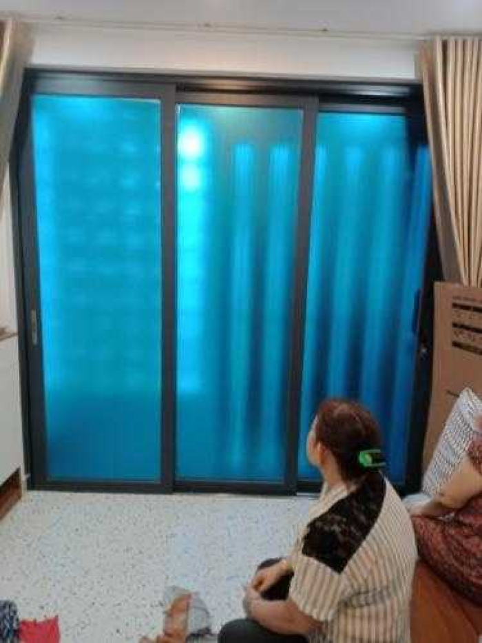 Dán decal kính mờ văn phòng Quận 11 10