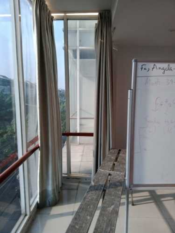 Dán decal kính mờ văn phòng Quận 12 8