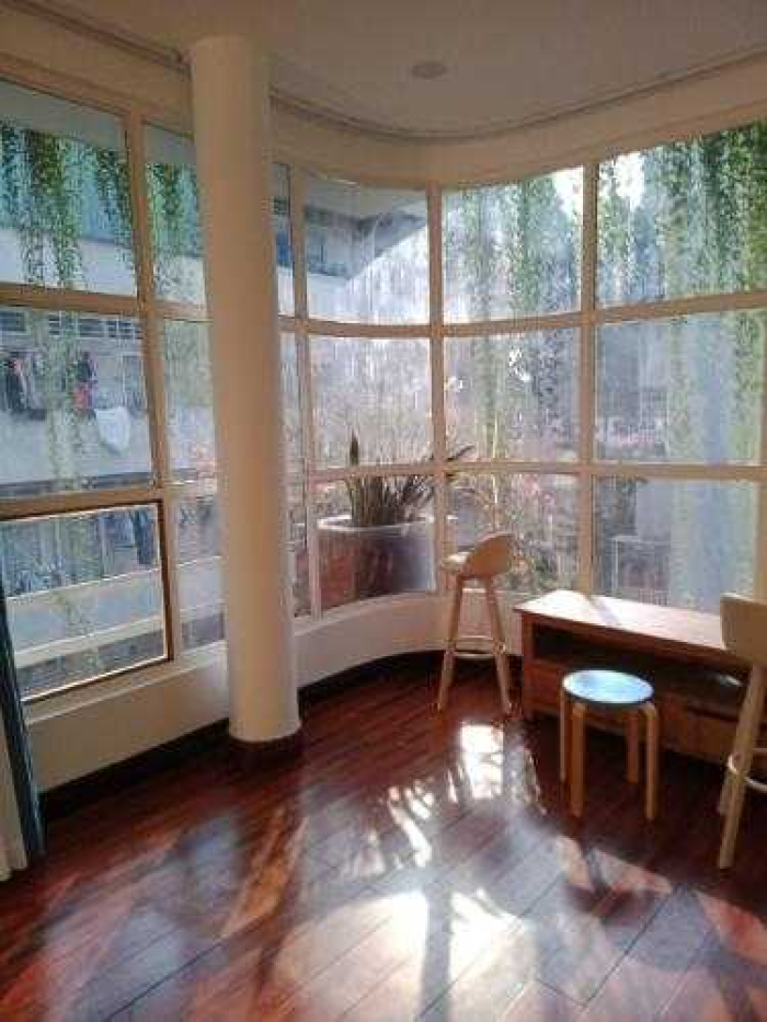 Dán decal kính mờ văn phòng Quận 2 4