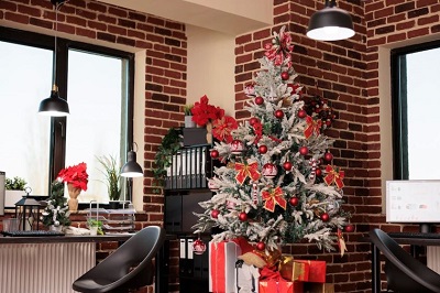 Trang trí noel văn phòng nên lưu ý điều gì